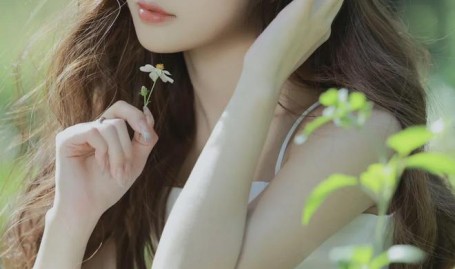 男生跟你的小草莓感觉欧美高清大片 - 男生跟你的小草莓感觉欧美高清大片官方老版本下载V琳什么琳