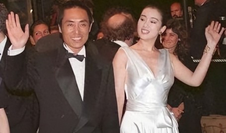 女子为报复家暴丈夫长期喂猪饲料体重增至260斤最终被判无罪？真相曝光